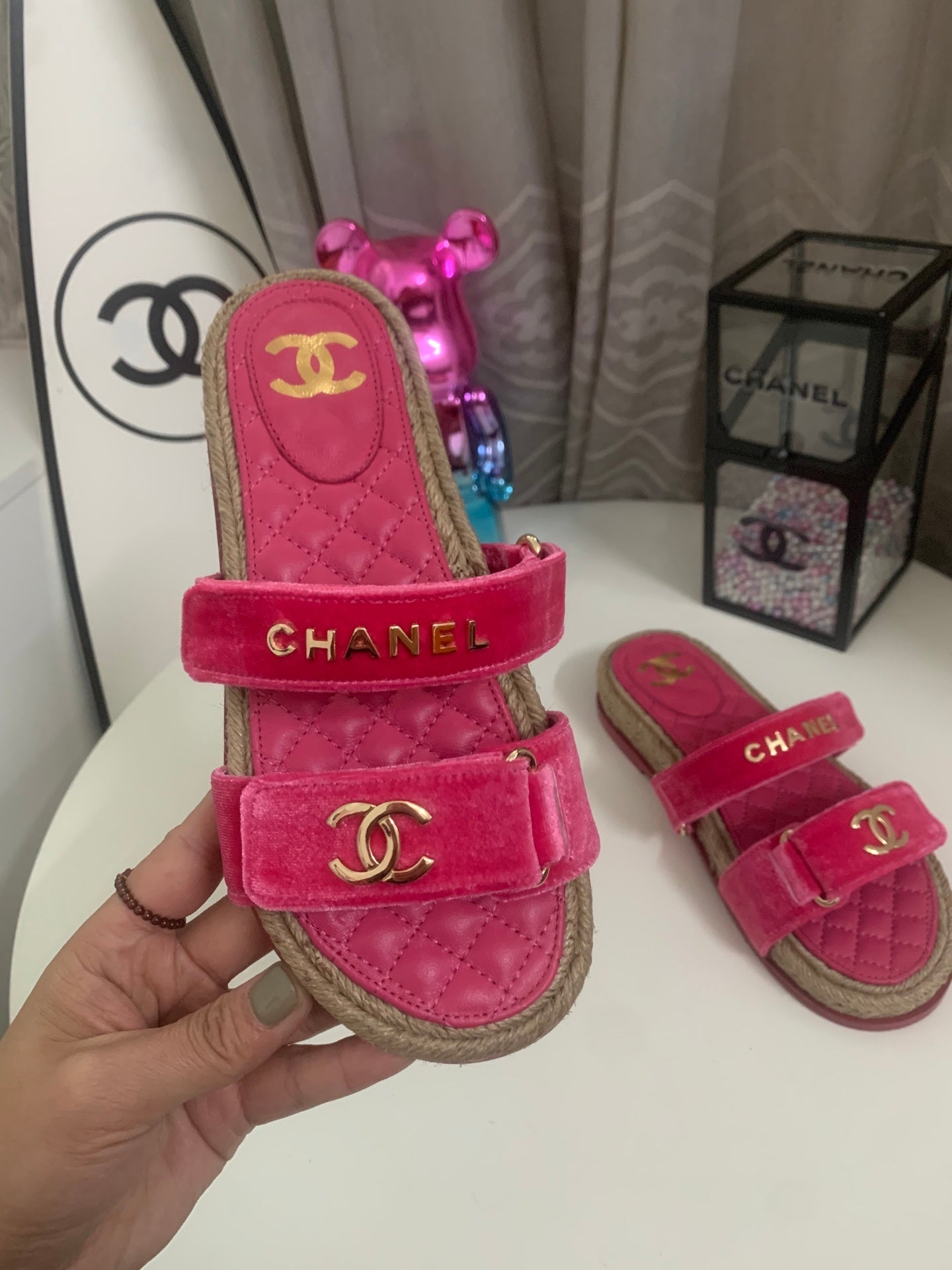 26S SLIDE SANDALS IN PINK VELVET AND CALFSKIN WITH ROPE SOLE GOLD HARDWARE
