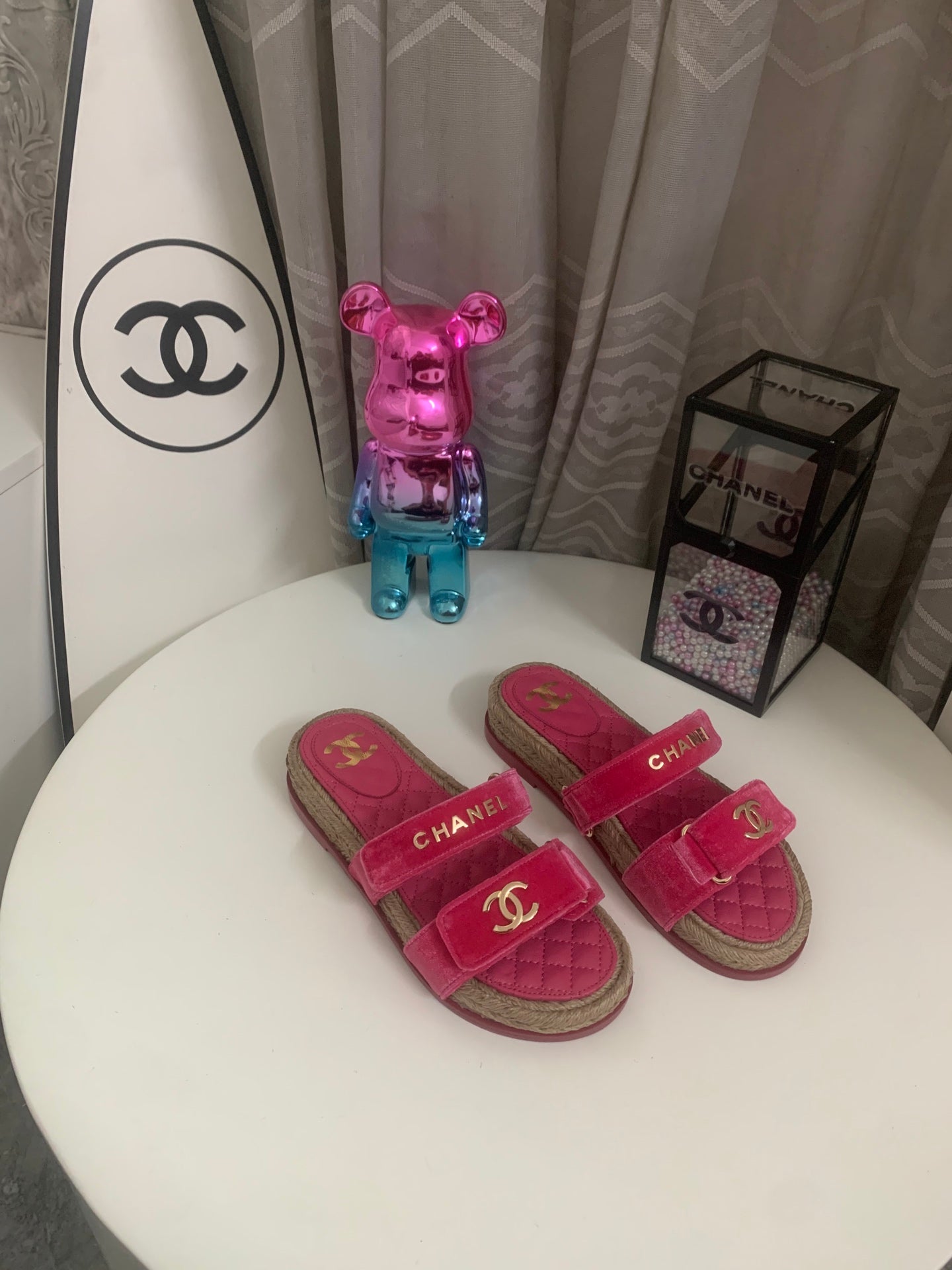 26S SLIDE SANDALS IN PINK VELVET AND CALFSKIN WITH ROPE SOLE GOLD HARDWARE