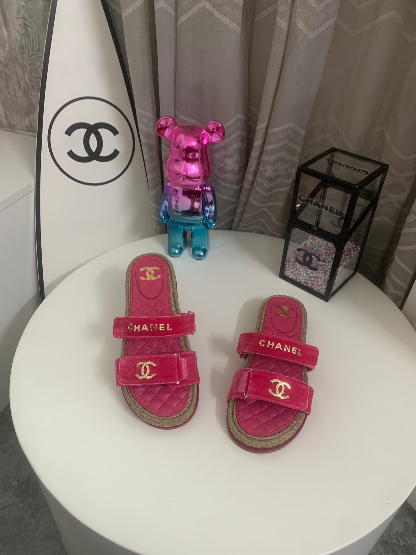 26S SLIDE SANDALS IN PINK VELVET AND CALFSKIN WITH ROPE SOLE GOLD HARDWARE