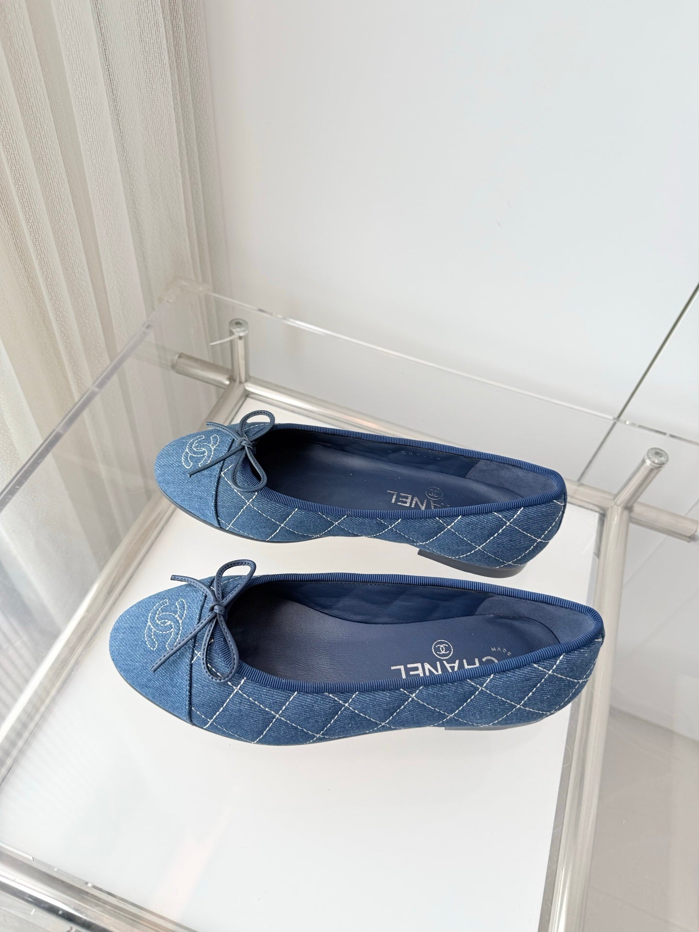 26S BALLET FLATS IN BLUE DENIM WITH BOW