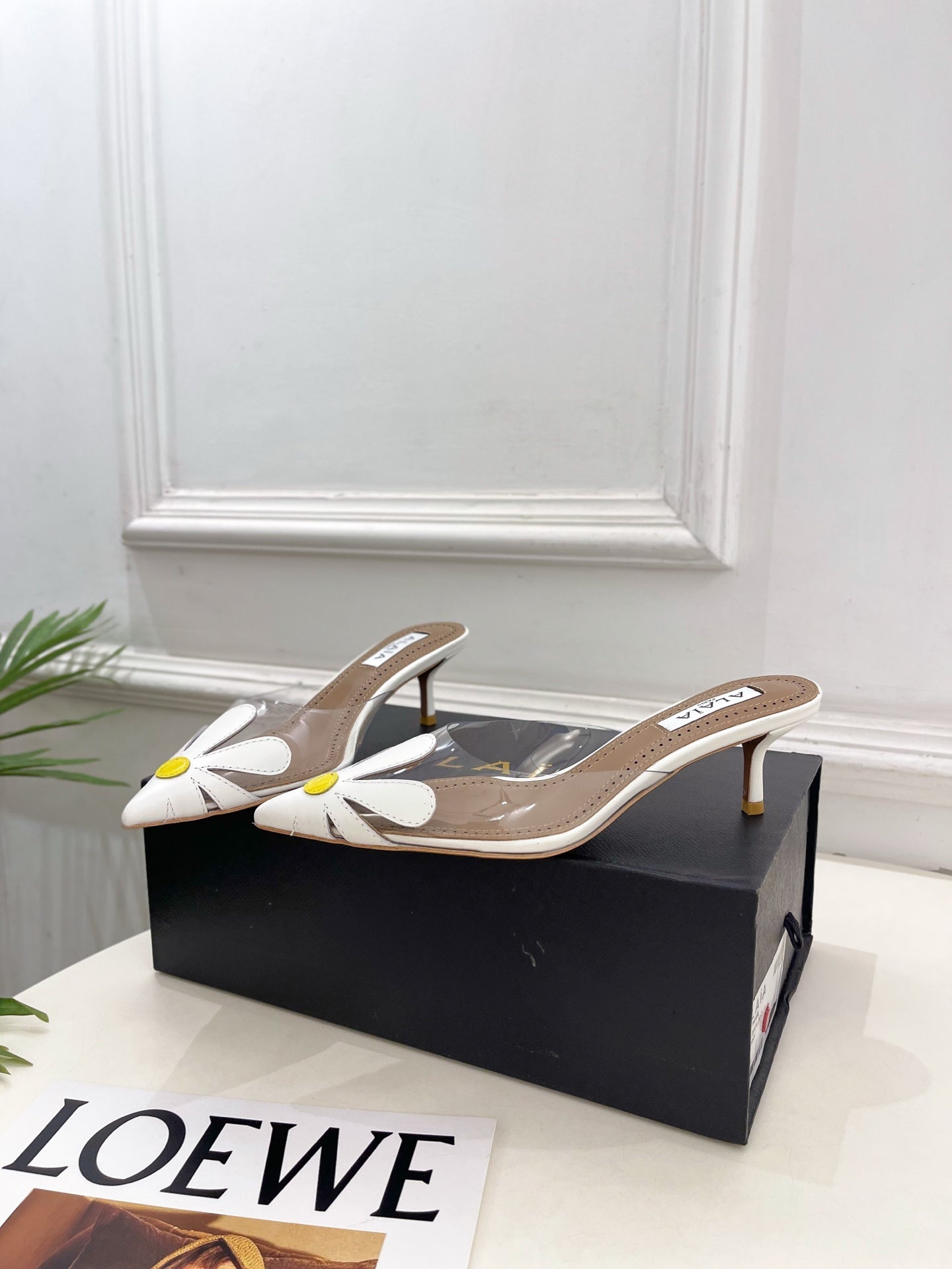 26S MULE HEELS 55 MM IN WHITE LAMBSKIN AND TRANSPARENT PVC